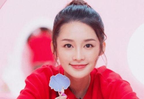 女主娱乐圈低调吃瓜